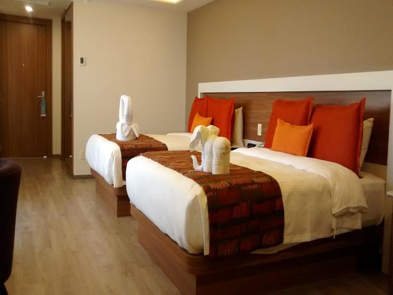 Jf Grand Puebla Hotel Buitenkant foto